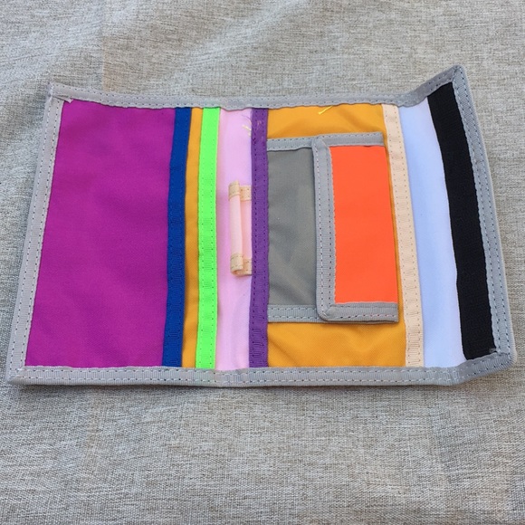 Colorful Wallet - Picture 2 of 6